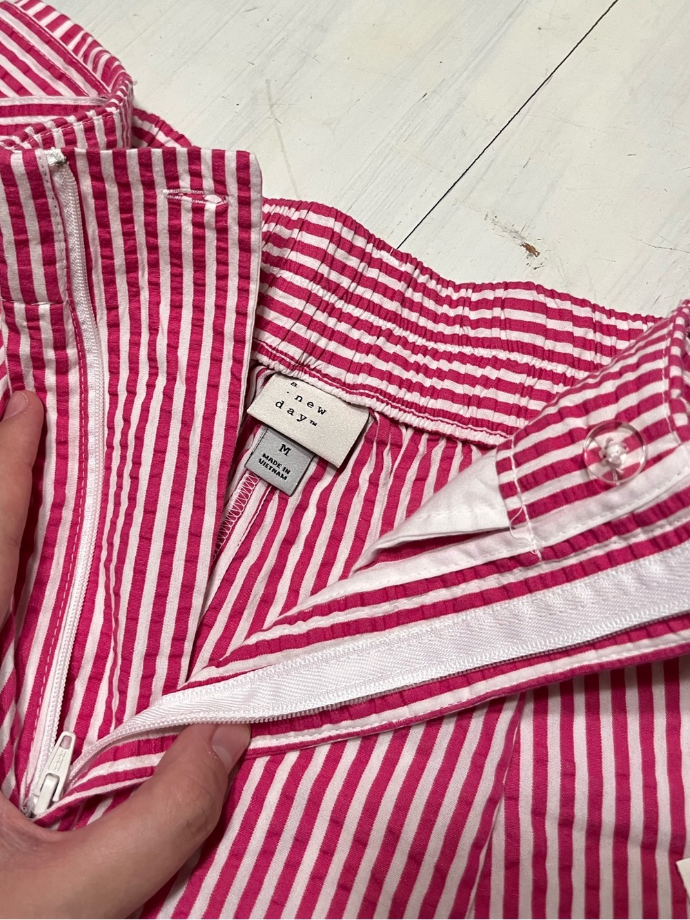 NWT A New Day Pink/White Stripe 100% Cotton Seersucker High Waist Belted Shorts - Picture 6 of 7